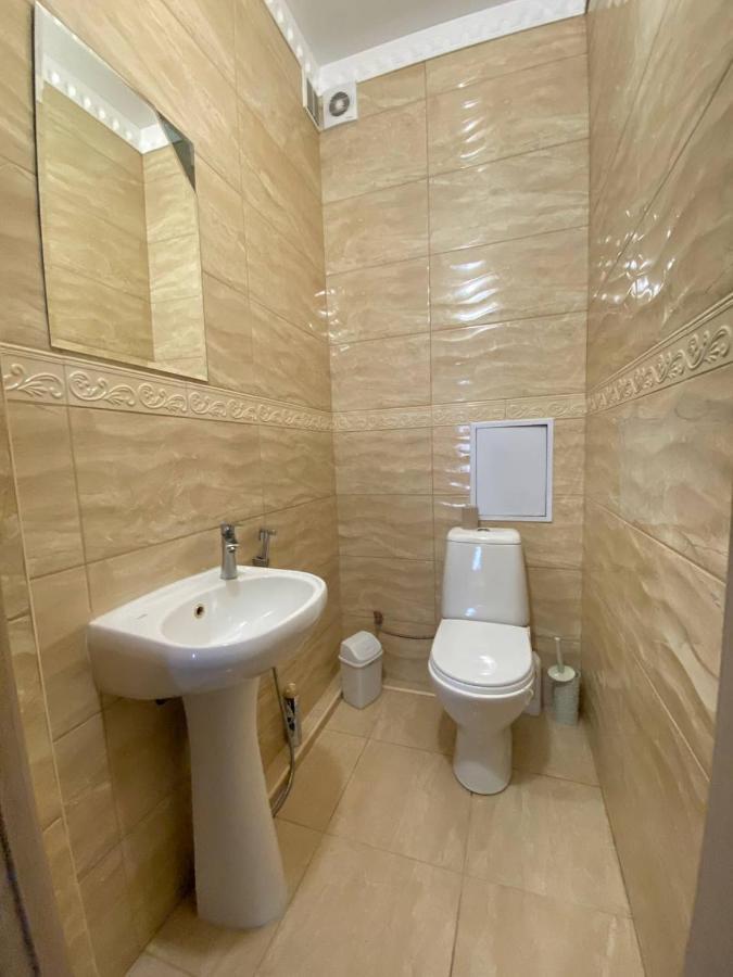 Apartments Koryatovichi Street Kamianets-Podilskyi Exterior photo
